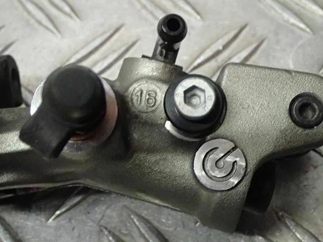 Bremspumpe vorne Bremse Pumpe Brembo 16mm Ducati Multistrada 1200S Bj.16 26200km