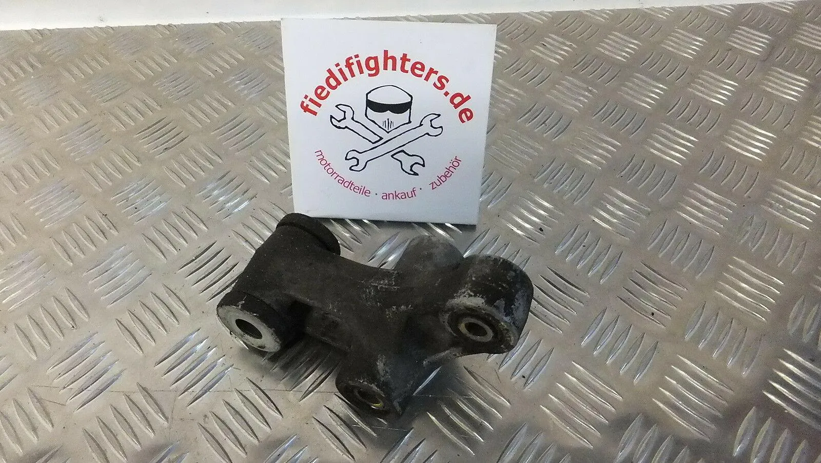 Umlenkhebel Umlenkung Knochen Suzuki GSR600 GSR 600 WVB9