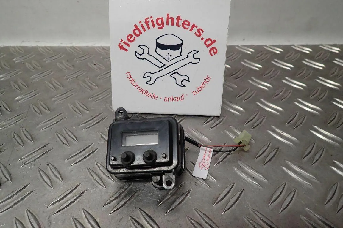 Uhr Zeituhr Clock Triumph Sprint ST 955i T695 EZ.01 46660km