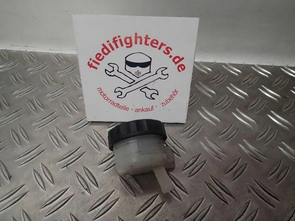 Bremsflüssigkeitsbehälter Bremse hinten Kawasaki ZR750F ZR-7 F Ez.00 39688km