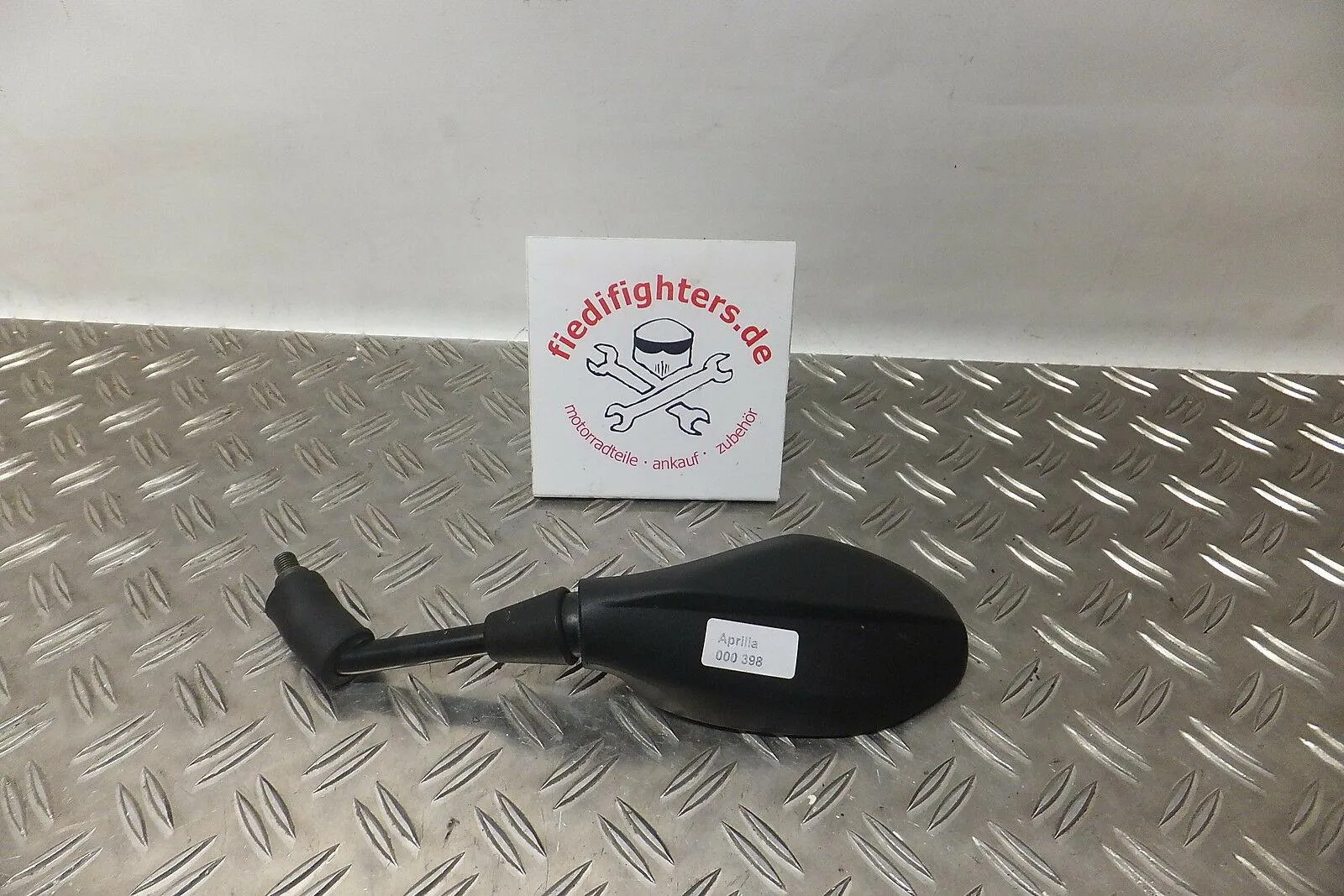 Spiegel rechts Mirror right Spiegel rechts Aprilia Mana 850 RC 07/08 5831km 56kW