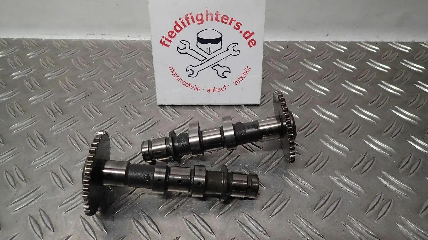 Ein Auslass Nockenwellen mit Zylinder Hyosung LL 22390 GT650R GT 650R