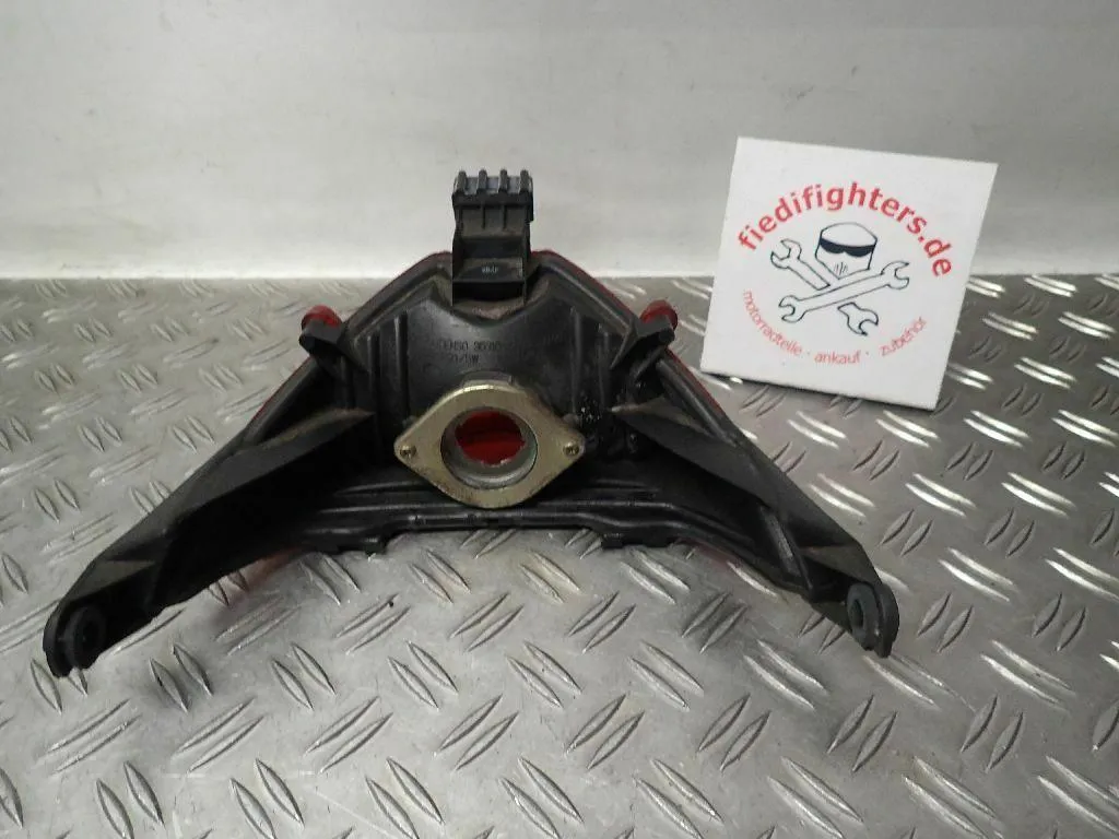 Rücklicht Rückleuchte Heckleuchte Suzuki GSF 650 S WVB5 BJ.05 20774km