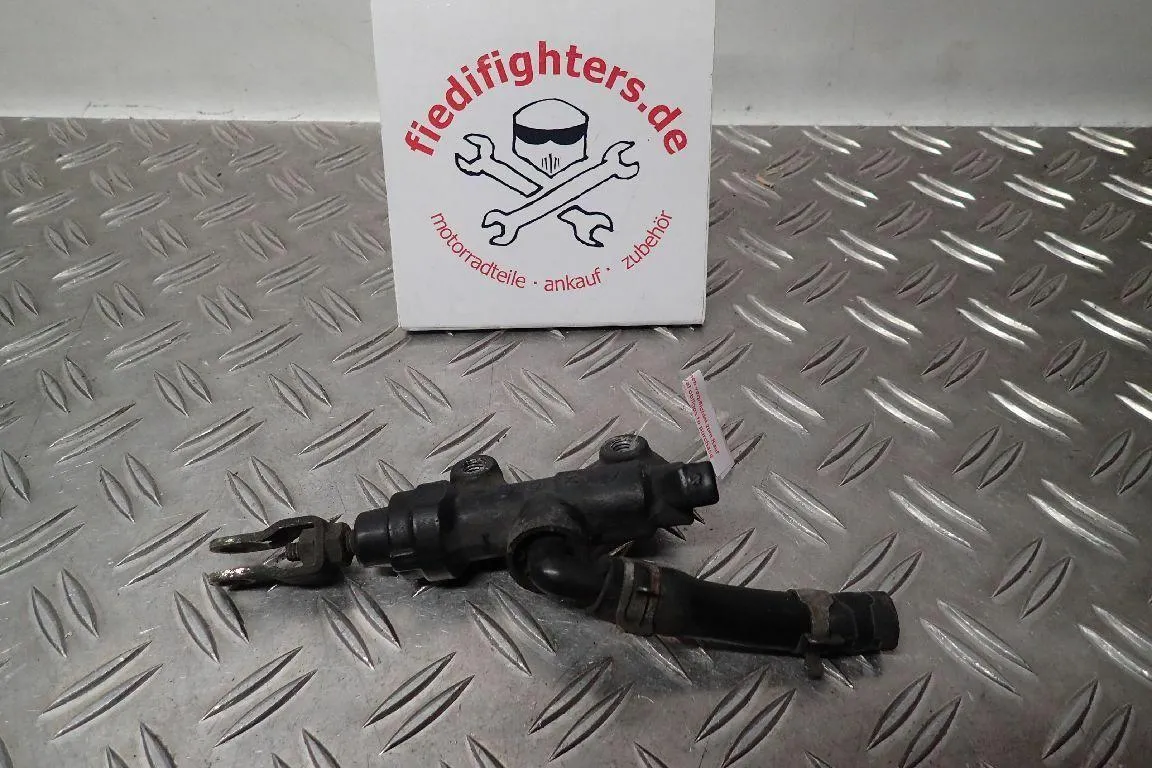 Bremspumpe hinten 1/4 Bremse Pumpe Triumph Sprint ST 955i T695 EZ.01 46660km