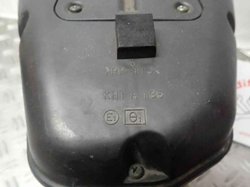 Airbox Luftfilterkasten Gehäuse Kawasaki ER-6N ER650A EZ.08 17175km