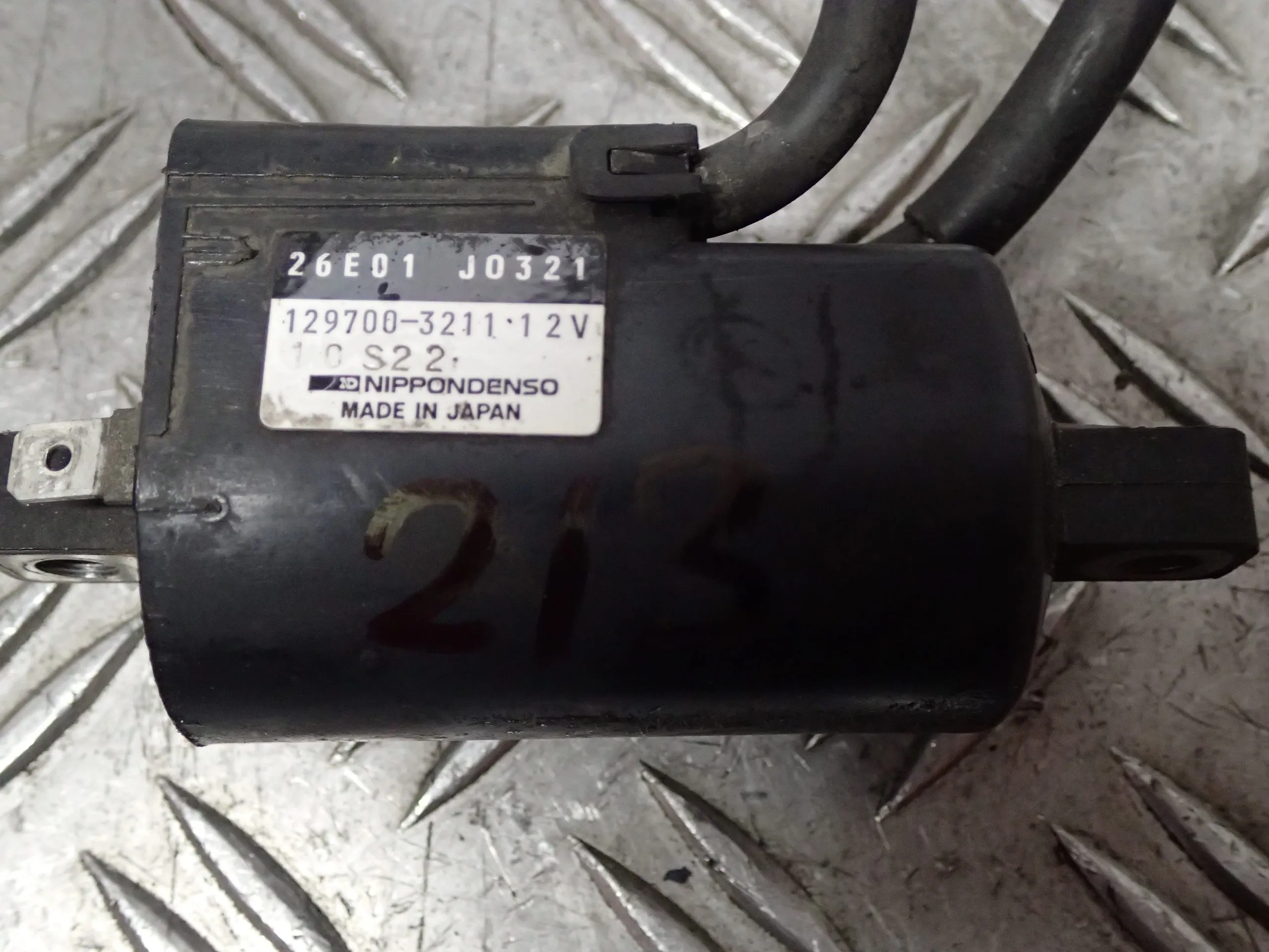 Zündspule 2/3 Zündung Ignition Suzuki Bandit 1200 GV75A Kult 3342027E01