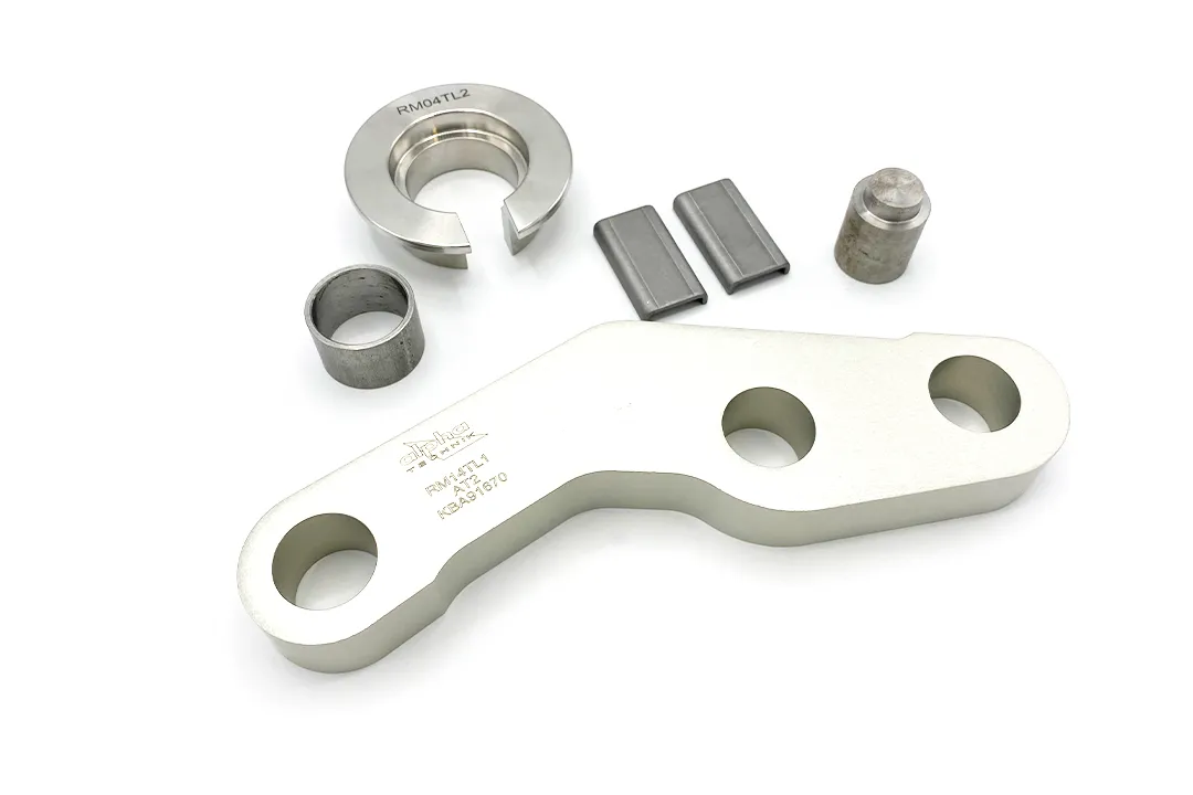 alpha Technik Tieferlegungssatz 40mm Yamaha MT07,Tracer700.MTT690; Typ RM14/RM15; Modelljahr 2016-