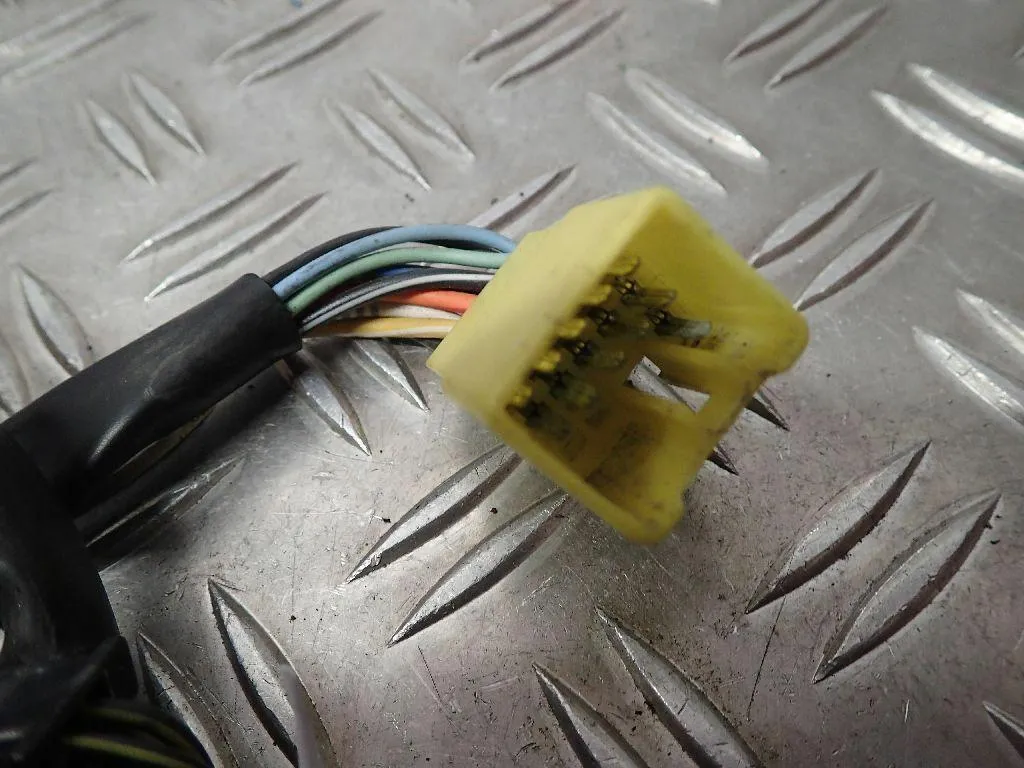 Lenkerschalter Armatur links Schalter Suzuki GSX-R 1000 K1 WVBL EZ.02 57769km