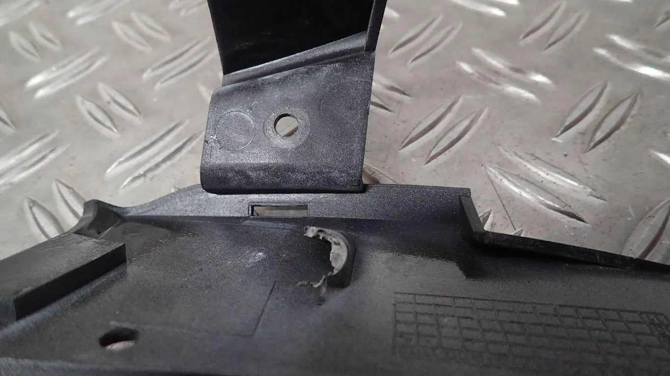 Heckverkleidung links Verkleidung Heck links Suzuki GSX-R 600 K8 K9 BJ.08-10