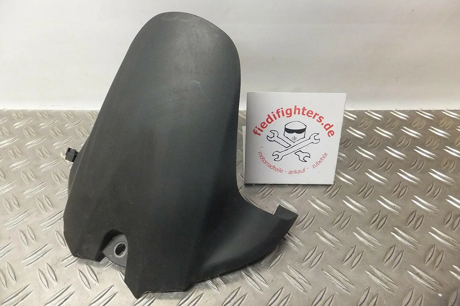 Radabdeckung Spritzschutz Kotflügel Suzuki K8 GSX-R600 WVCV 09/10 11105km