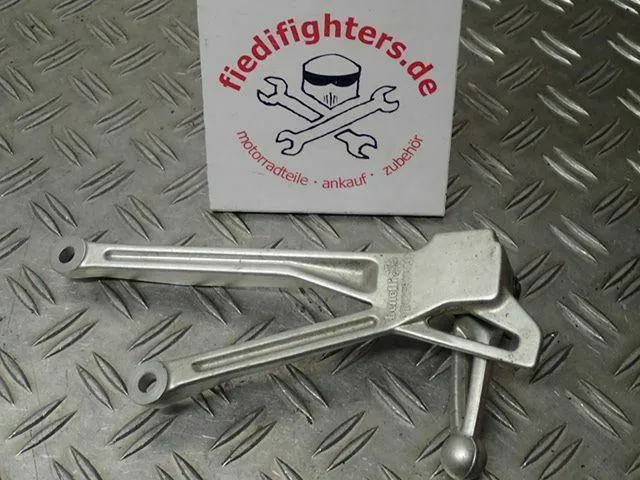 Fußraste Soziusraste Rastenanlage links Benelli Tornado 900 TRE EZ.04 19522km