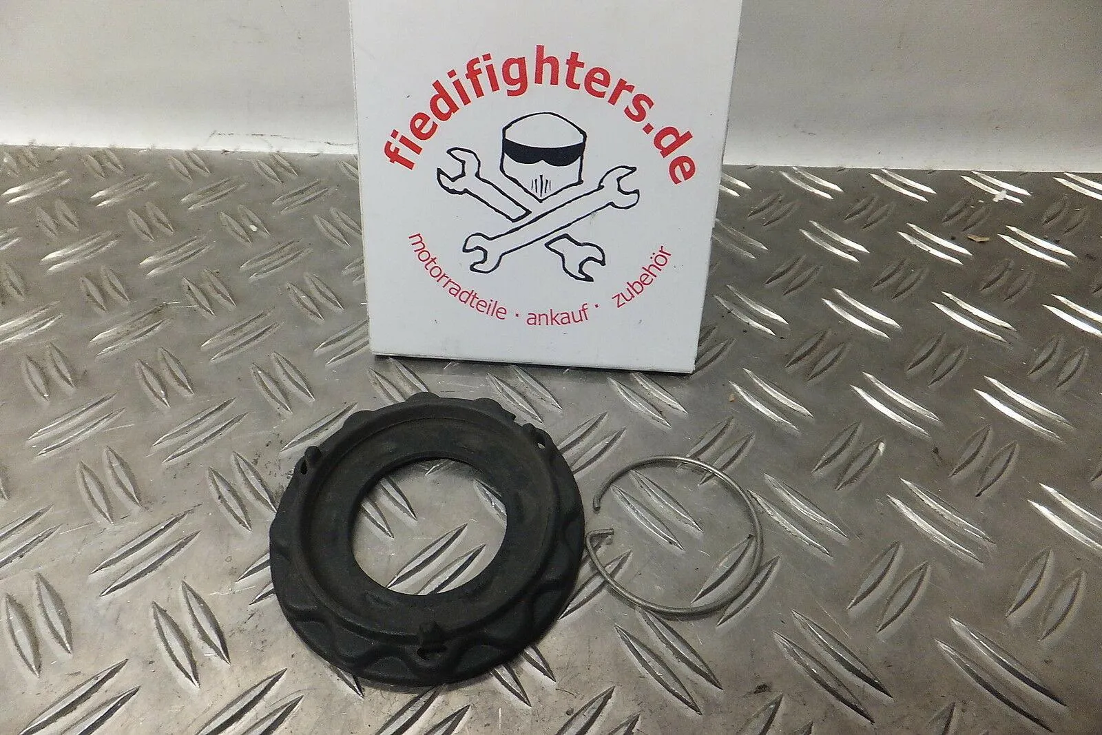 Achssicherung Schwinge Antrieb Felge Achssicherung BMW F 650 CS Ez.08/04 40957km