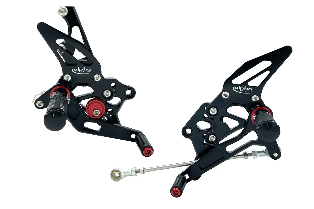 >TRACK< Fußrastenanlage schwarz Yamaha YZF-R3 / MT-03 ab Modelljahr 2017-