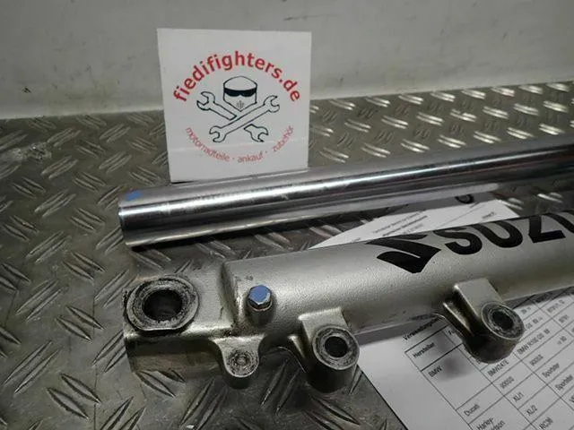 Gabelholme Gabel Standrohre Fork Wilbers Suzuki GSX 1100F GV72B Ez.92 31503km