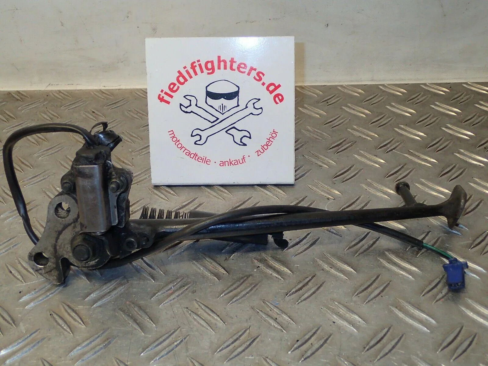 Seitenständer Ständer Yamaha YZF R1 RN04 Ez.02 23677km