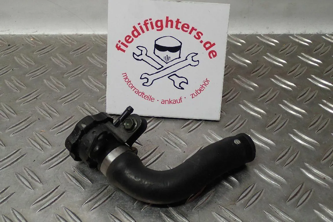 Kühlwasser Einfüll Stutzen Kühler Suzuki VZ 800 VS53A Marauder Ez.99 24799km