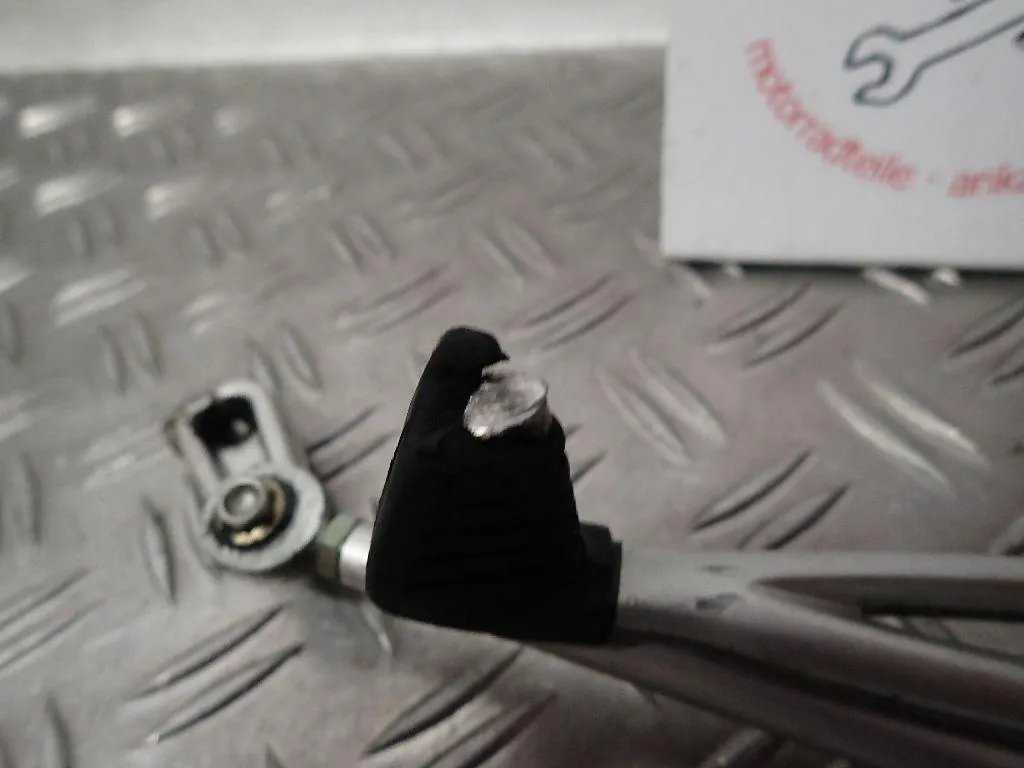 Fußrastenanlage Fahrer links Raste Fuß Benelli TNT 1130 EZ.04 20559km