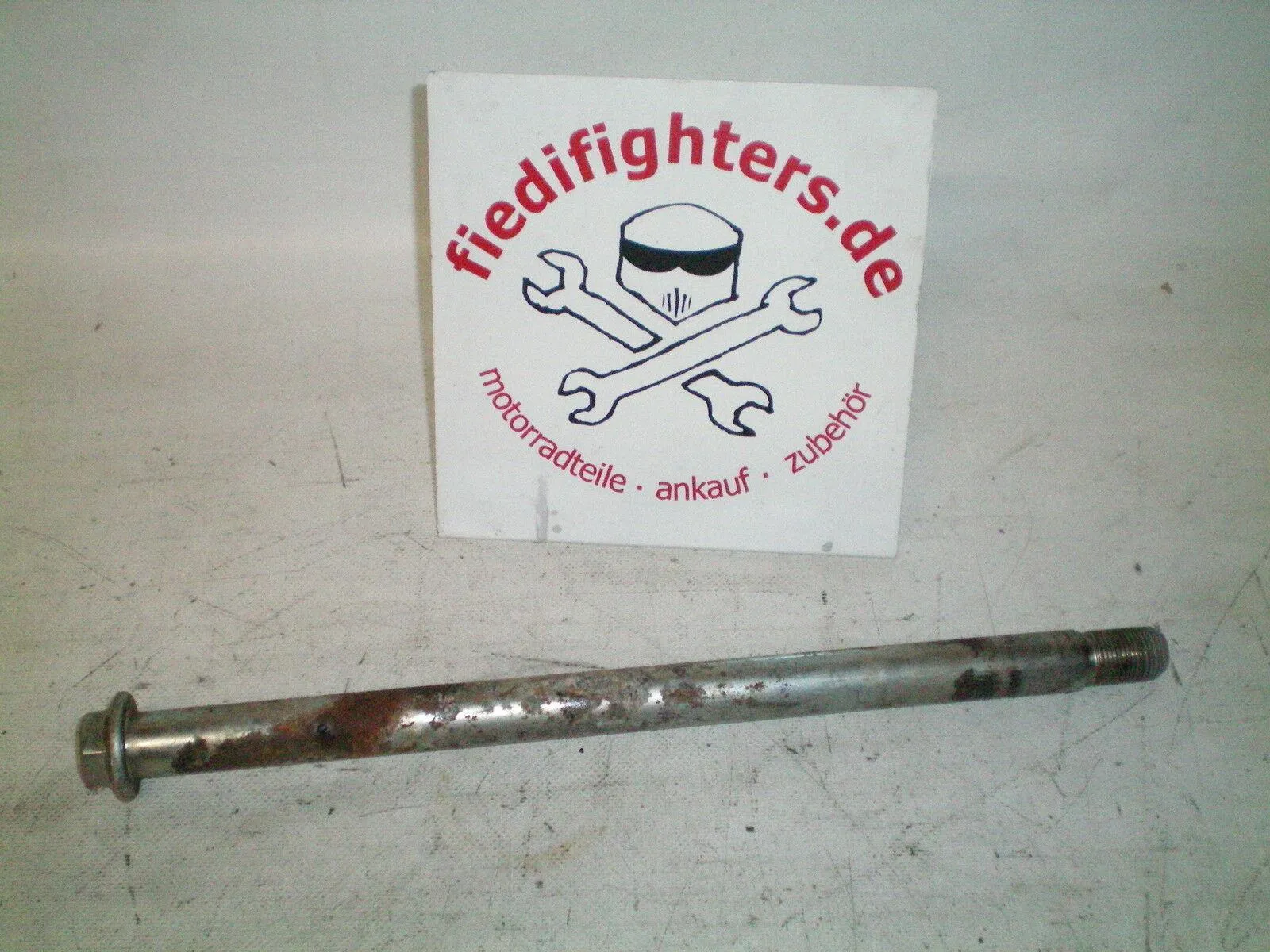 Achse Schwingenachse Rahmen Honda VFR 800 RC46/1 42301-MW0-010