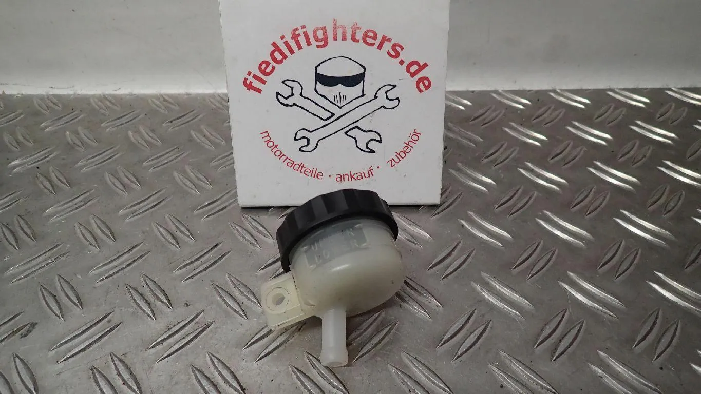 Bremsflüssigkeits Behälter hinten Triumph Speed Triple 955i 595N Ez.04 60273km