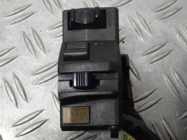 Lenkerschalter l. Lenkerarmatur handlebar Suzuki GSX 1100F GV72B Ez.92 31503km