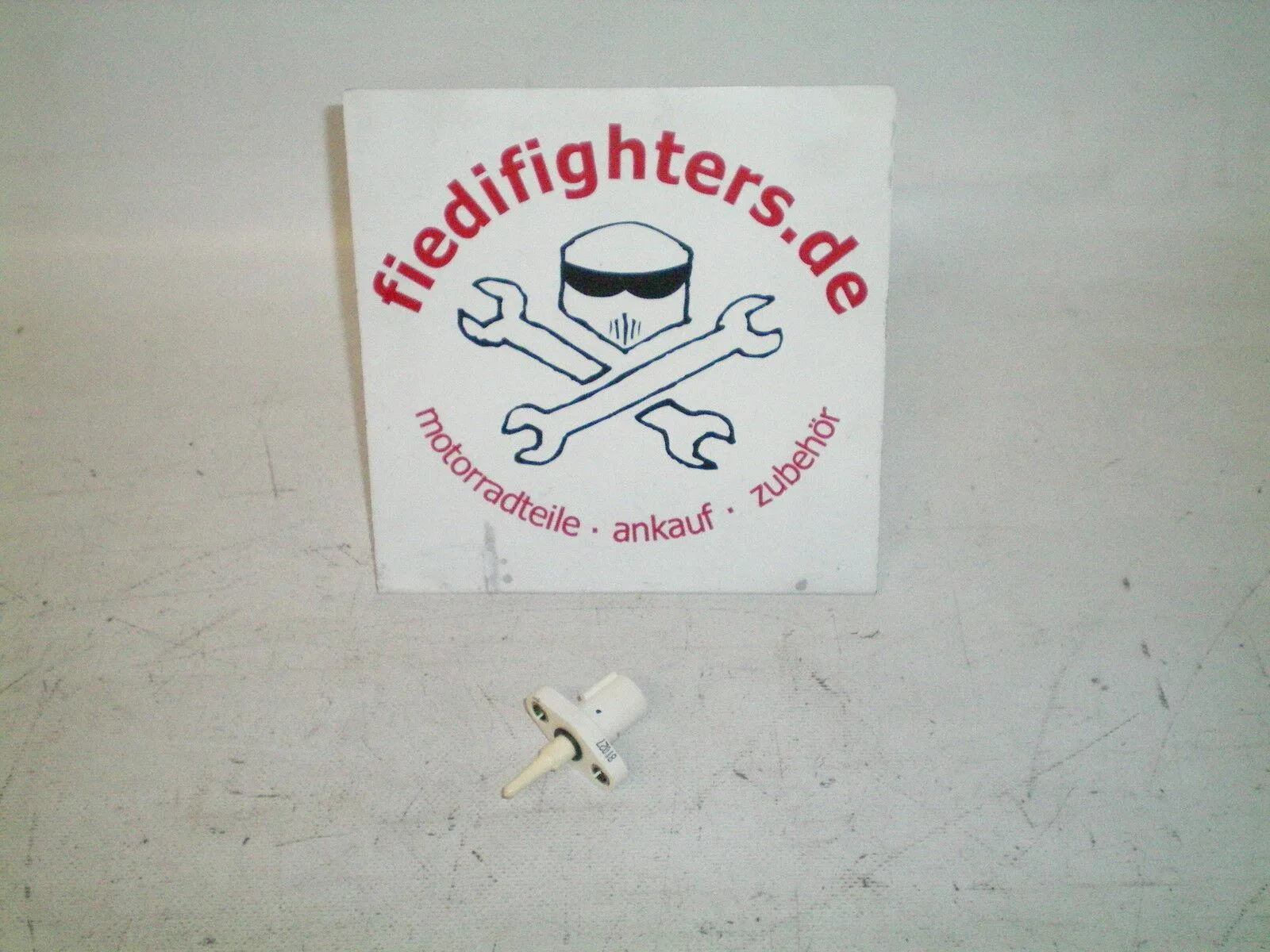 Airbox Temperatur Fühler 81027 36500km Honda CBR 1100xx CBR1100XX SC35