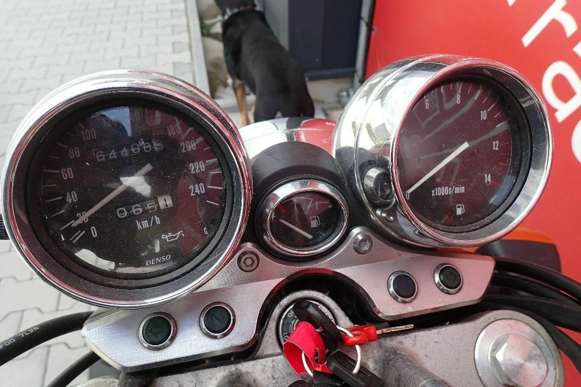 Motor ohne Anbauteile Motorblock Engine Suzuki GSX 750 Inazuma AE BJ.97 64500km