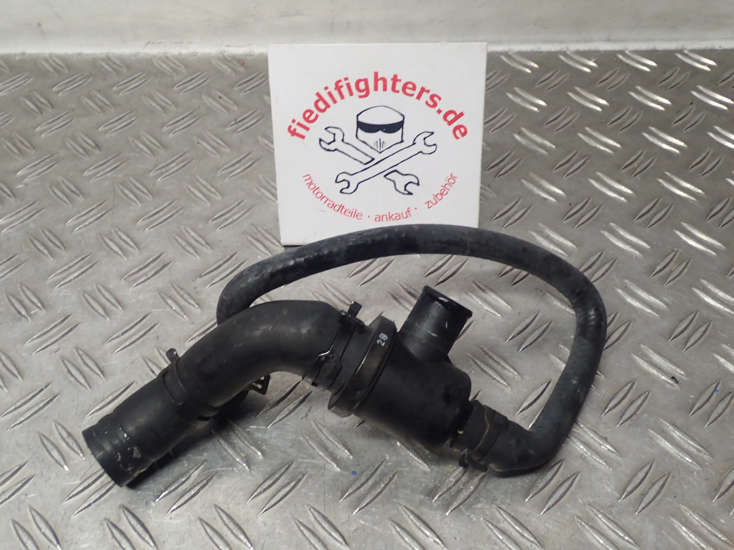 Thermostat Gehäuse Kühler Fühler Temperatur Aprilia Dorsoduro 1200 TV BJ.13 21077km