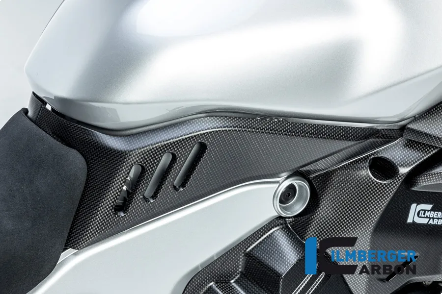 Ilmberger Carbon Abdeckung unter dem Tank rechts für Ducati Diavel V4 2023-, matt