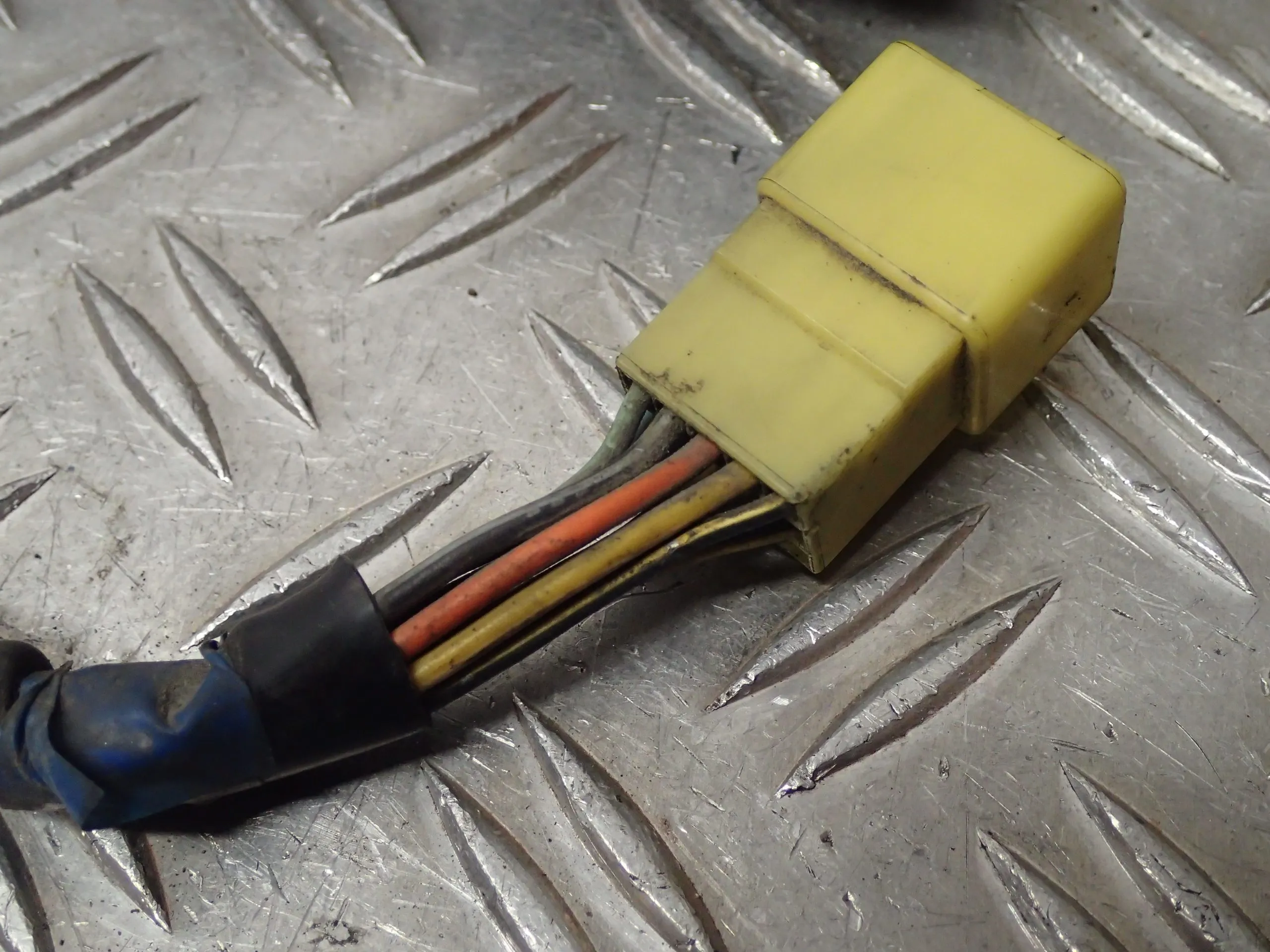 Lenkerschalter Schalter Armaturen links Suzuki SV650 AV Bj.99 38063km