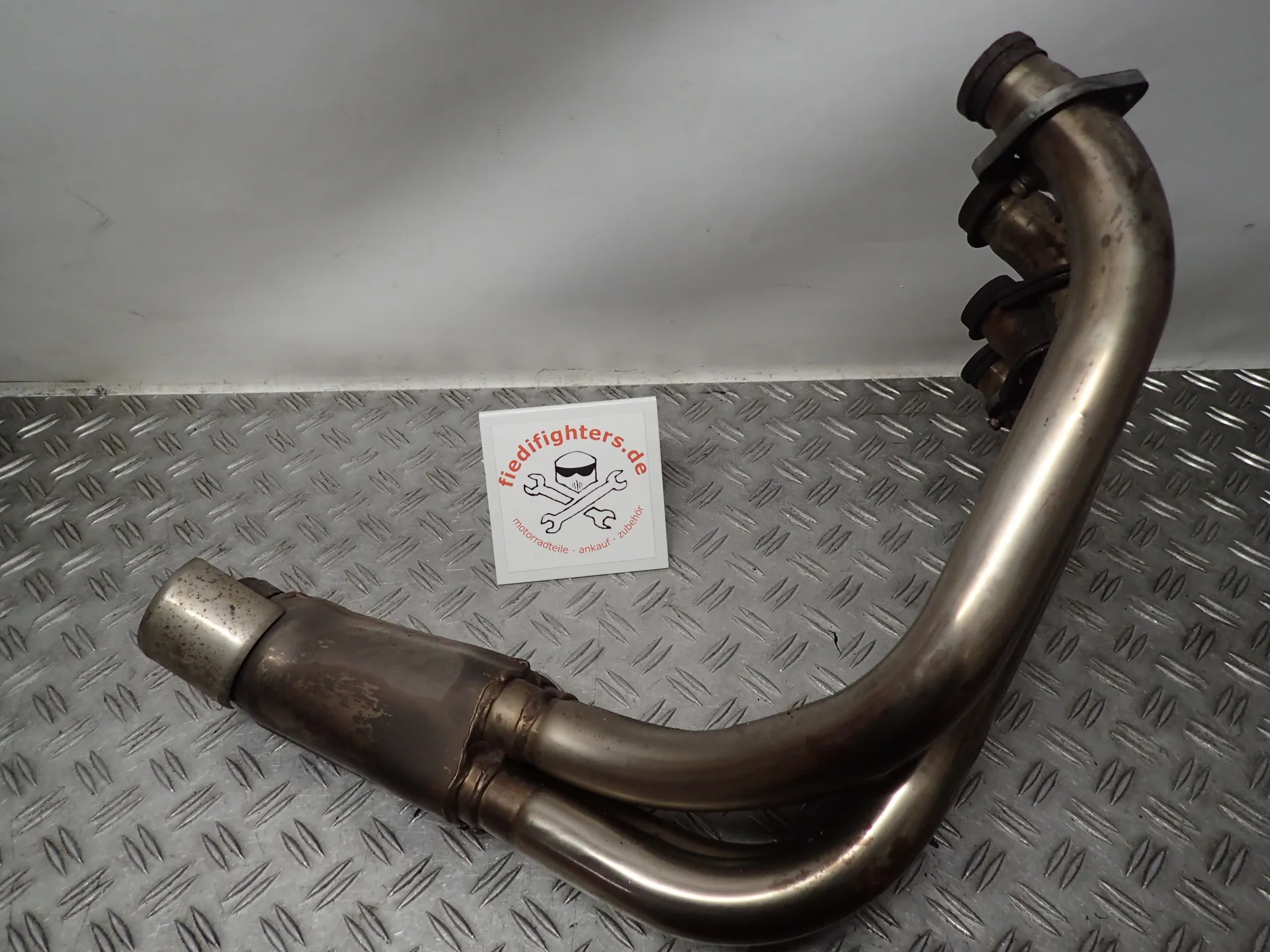 Krümmer Auspuff Auspuffkrümmer Suzuki Bandit 1200 GV75A Kult 1410027E00