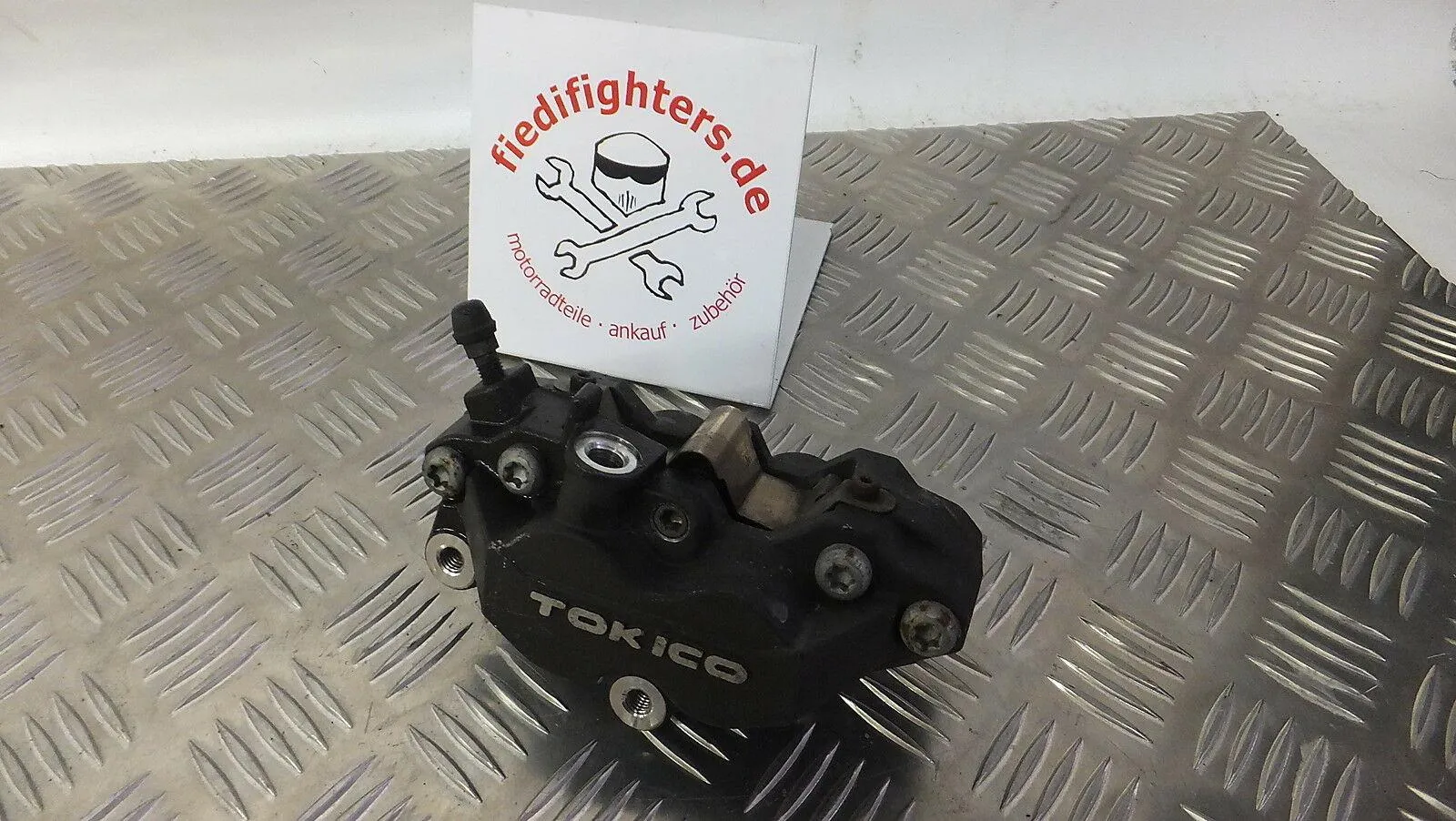 Bremse Bremssattel vorne links15603km Suzuki GSR600 GSR 600 WVB9