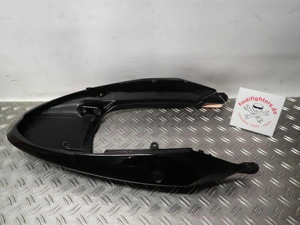 Heckverkleidung Verkleidung Heck Suzuki GSF 650 S WVB5 BJ.05 20774km