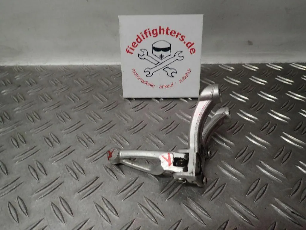 Fußrastenanlage Fahrer rechts Raste Fuß Benelli TNT 1130 EZ.04 20559km