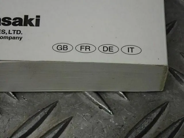 Bedienungsanleitung DE FR Buch Fahrerhandbuch Kawasaki ER6N ER650A EZ.06 36330km