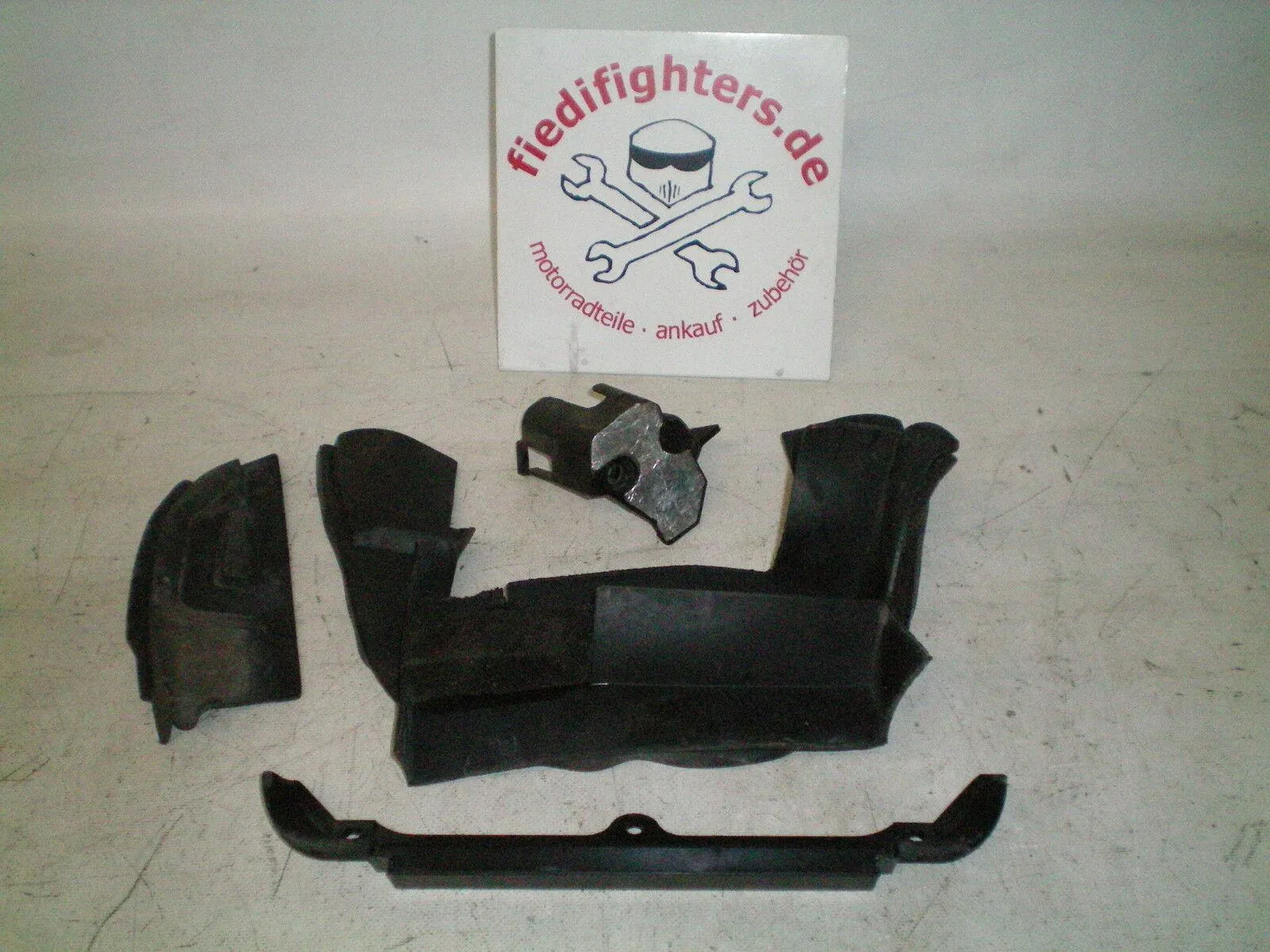 5x Verkleidung Verkleidungsteile 10210km Yamaha YZF-R1 RN19 R1