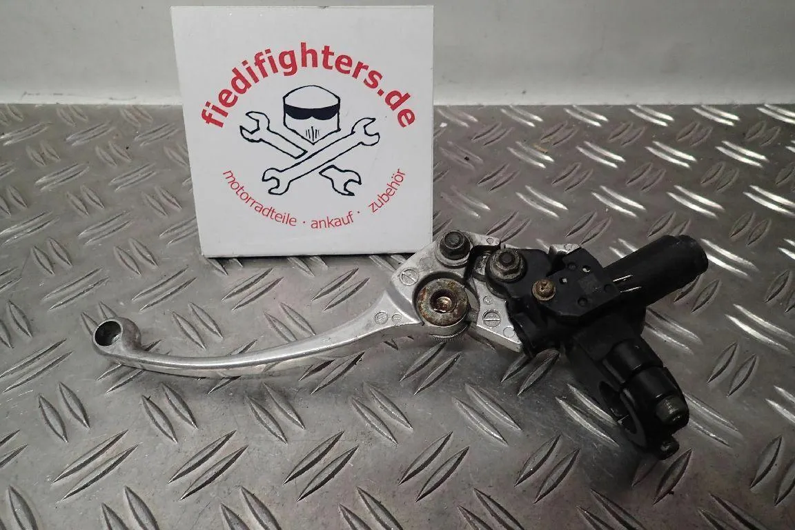 Bremse Bremspumpe vorne Triumph Sprint ST 955i T695 EZ.01 46660km