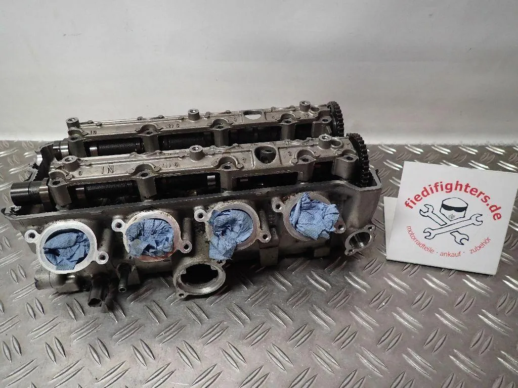 Zylinderkopf Zylinder Kopf Motor Suzuki GSX-R 1000 K1 WVBL EZ.02 57769km