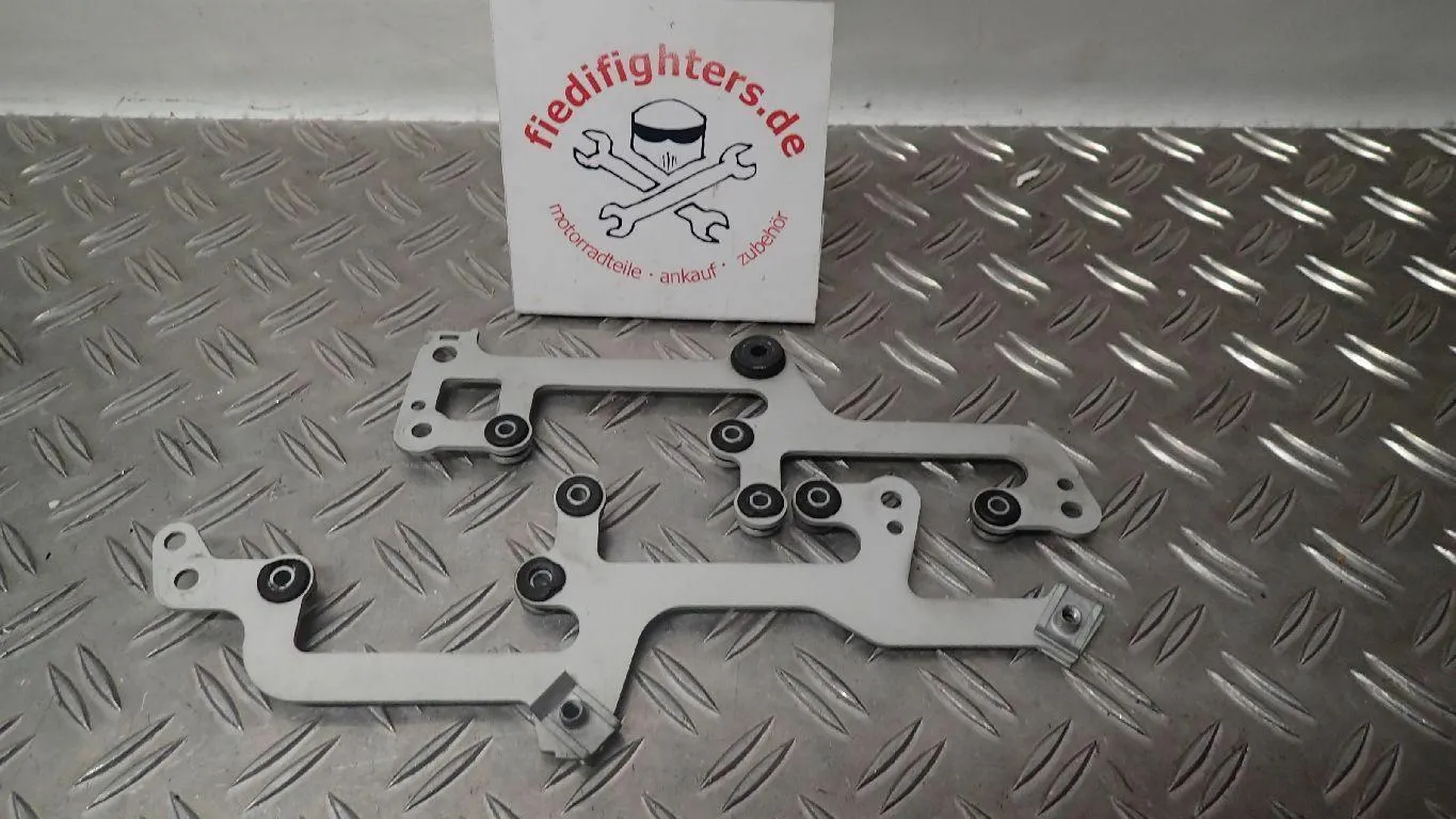 Halter Zündspulen Halterung Aprilia RSV 1000 Mille RP EZ.02 49925km
