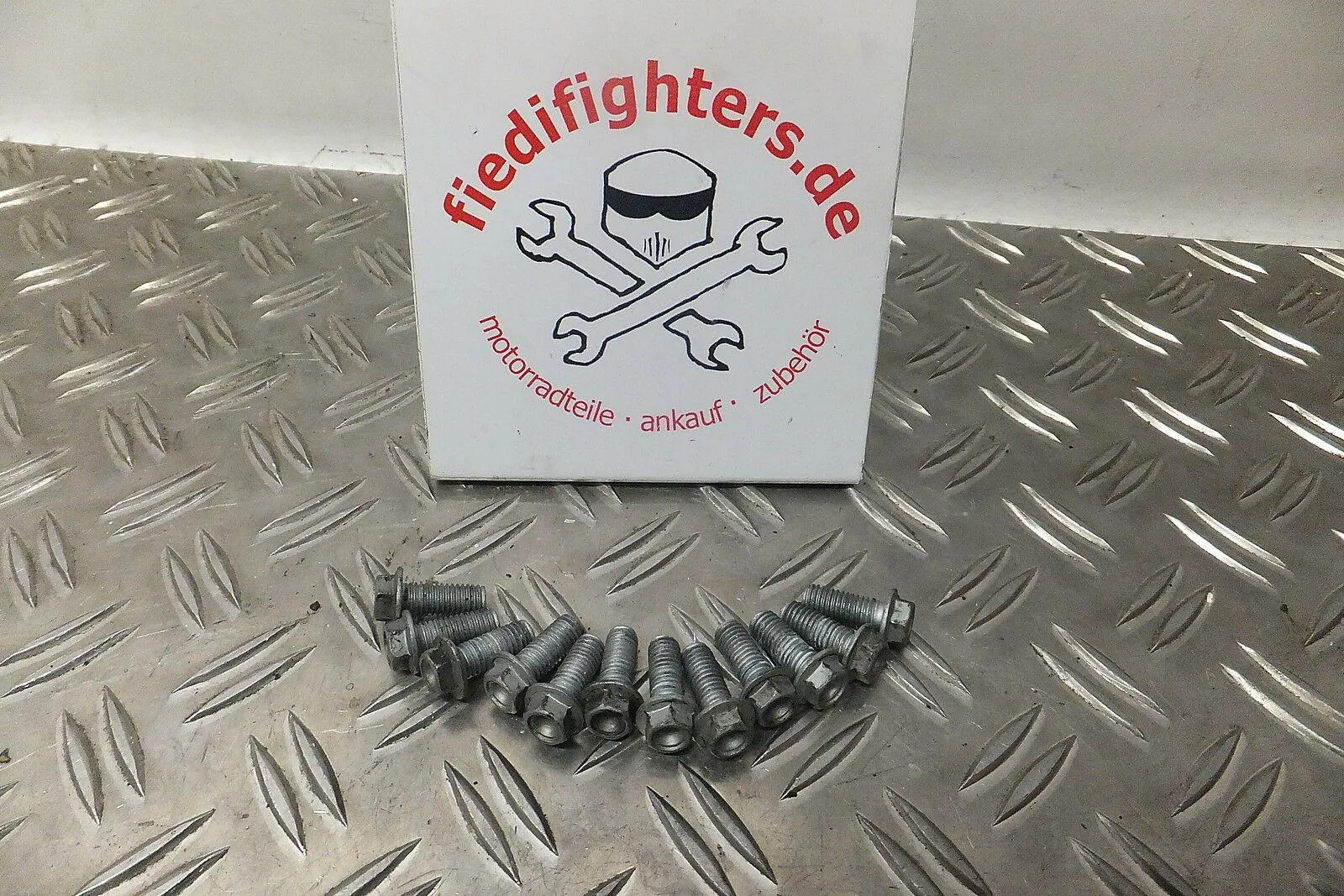 Bremsscheiben Schrauben vorne Brake Discs Aprilia Mana 850 RC 07.08 5831km 56kW