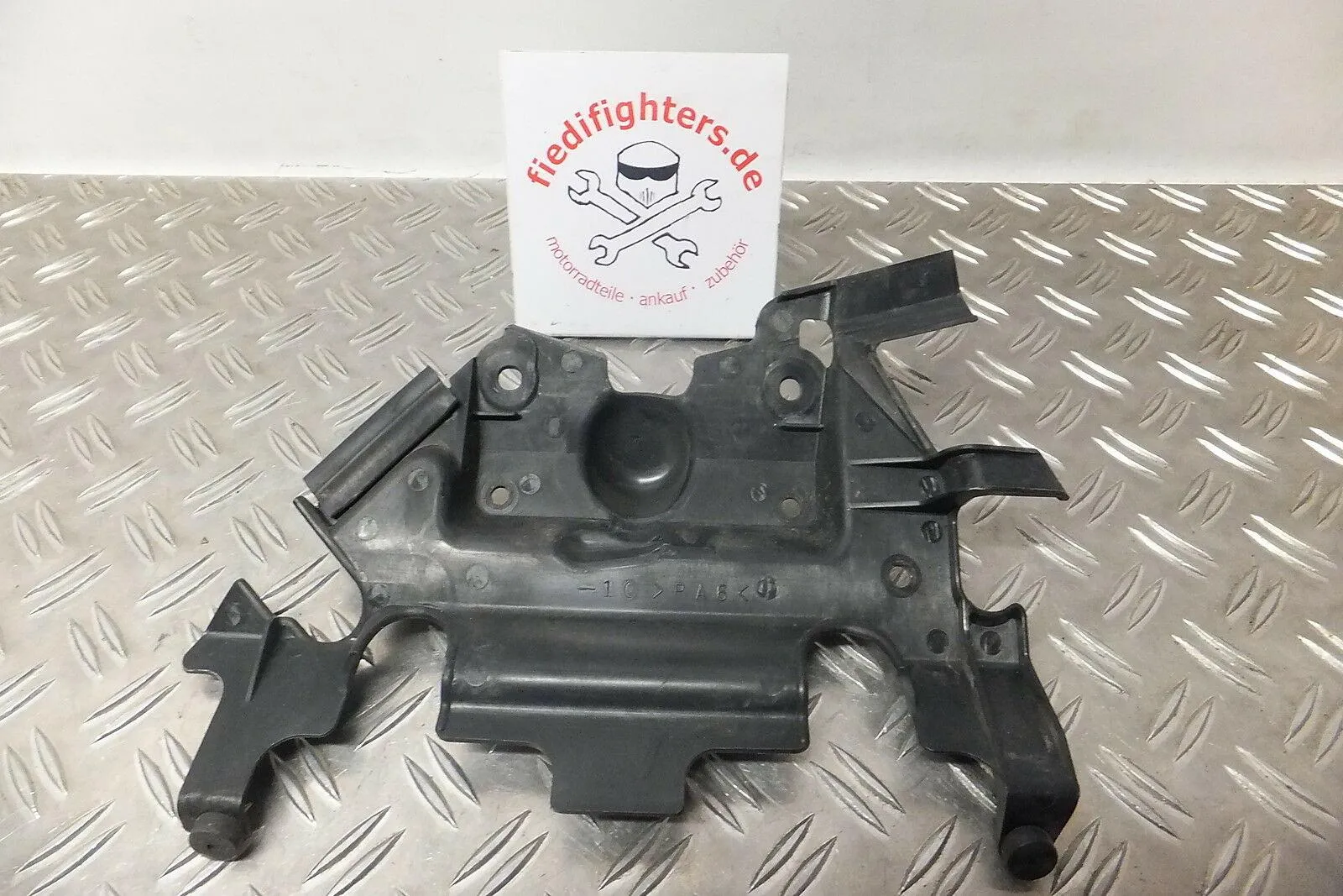 Verkleidung Motorschutz Verkleidung Yamaha YZF-R6 RJ09 R6 Ez.05/05 14810km