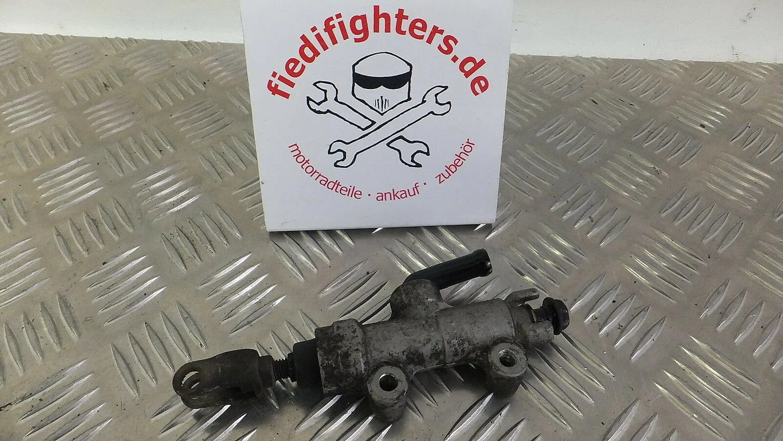 Bremse Bremszylinder Bremspumpe hinten Kawasaki ZR750F ZR-750F ZR-7 38300km
