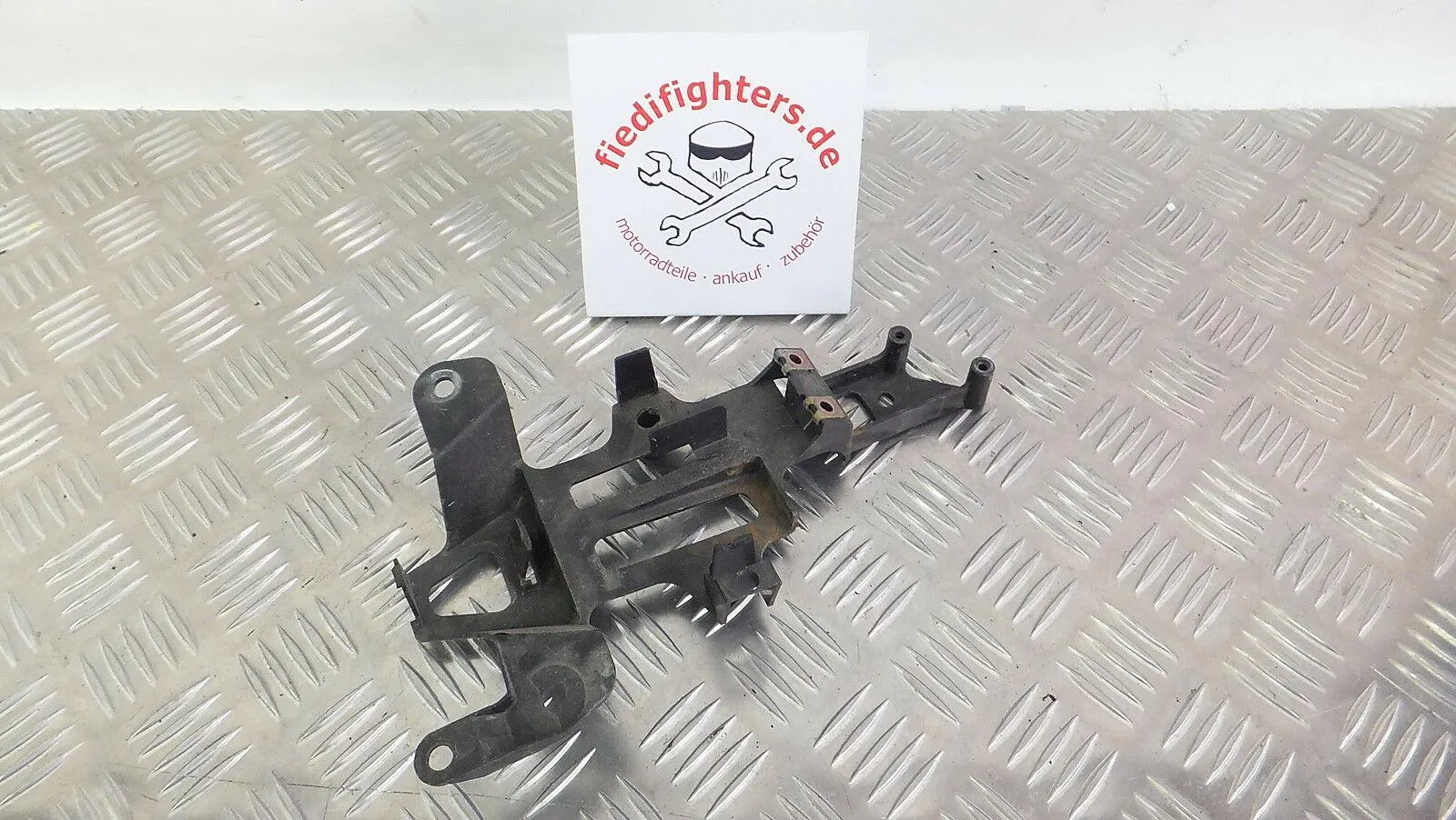 Verkleidung Heckunterverkleidung Heck Halter Yamaha YZF-R1 RN12 R1