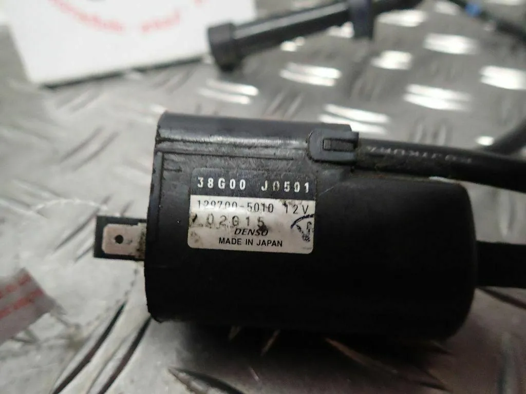 Zündspule 2/3 Zündung Spule Ignition Suzuki GSF 650 S WVB5 BJ.05 20774km
