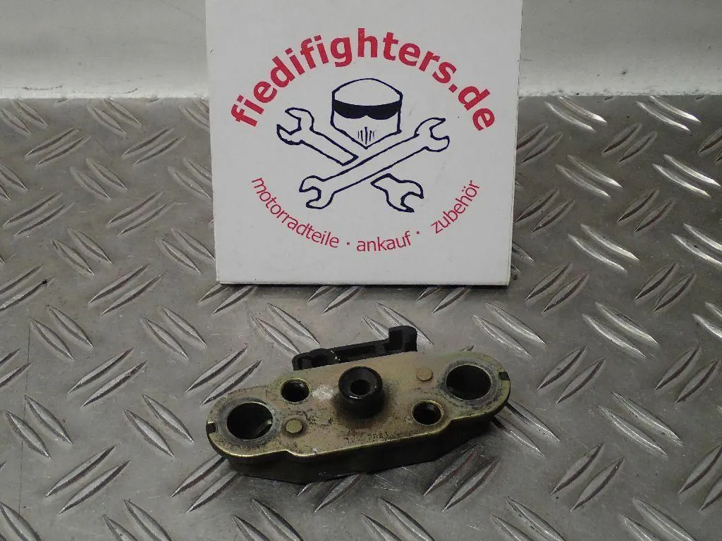 Sitzbank Riegel Sitz Bank Schloss Riegel Suzuki GSX-R 1000 K1 WVBL EZ.02 57769km