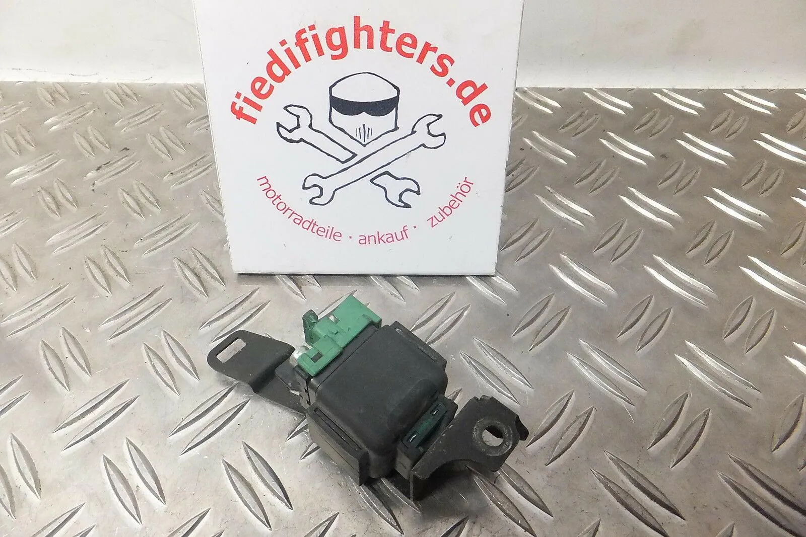 Anlasser Relais Starter Relais Motor Honda CBF600 S PC38 EZ.12.04 25kW 19500km