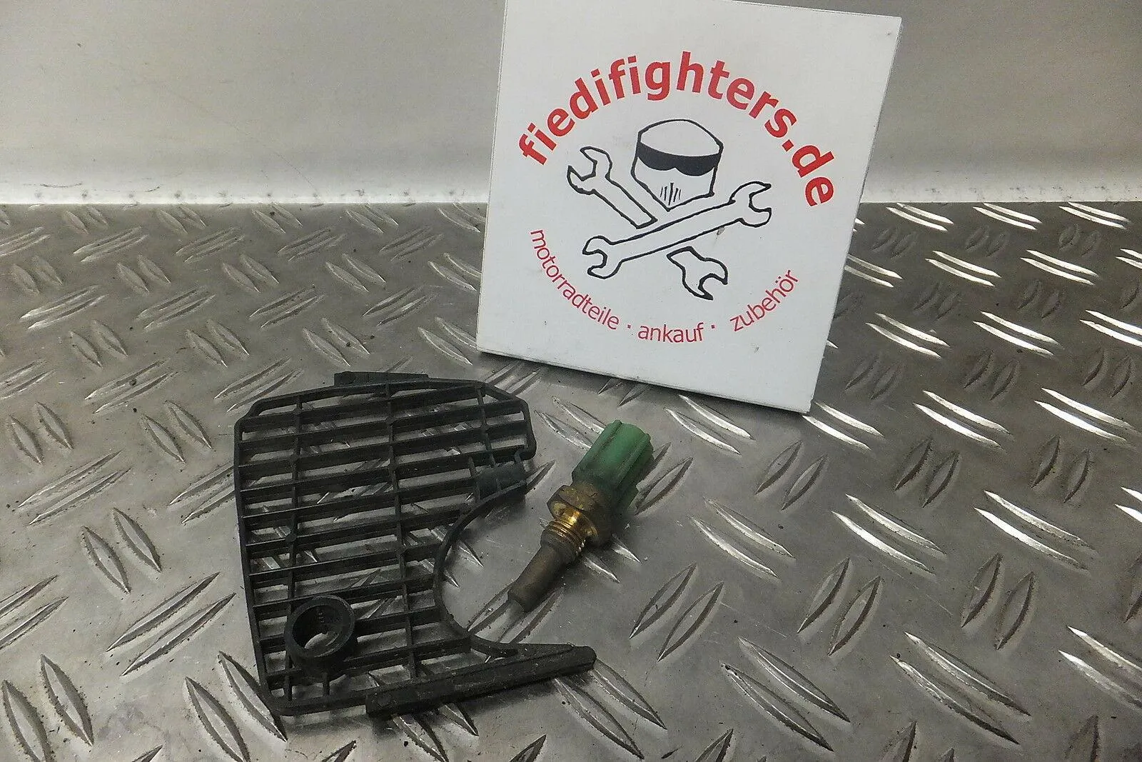 Temperaturfühler Fühler Senor 179700-0110 Aprilia RSV 1000 ME Mille Ez.2000