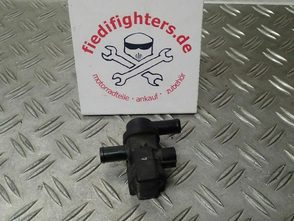 Abgasrückführung Sekundärluftventil Kawasaki ER-6N ER650A EZ.08 17175km