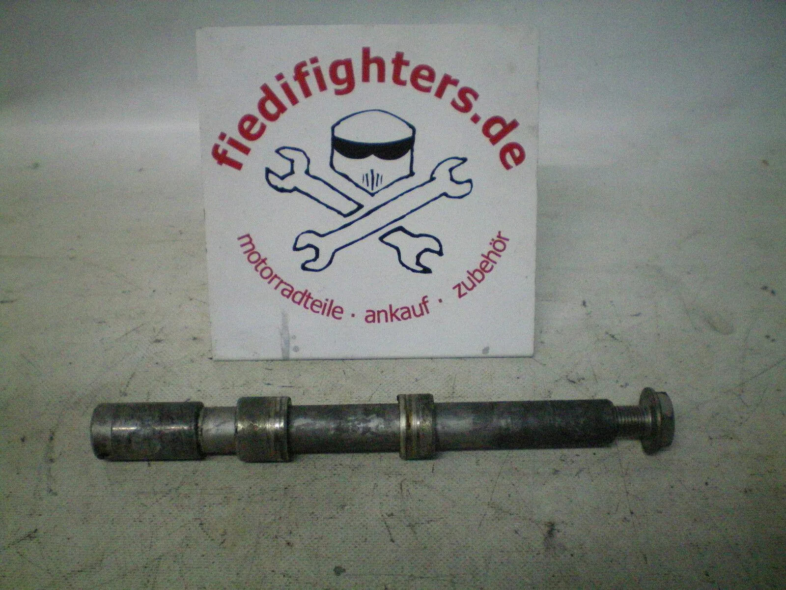 Achse Radachse Steckachse vorne Gabel Ø 20mm 225mml Honda VFR750 RC36/1 VFR 750